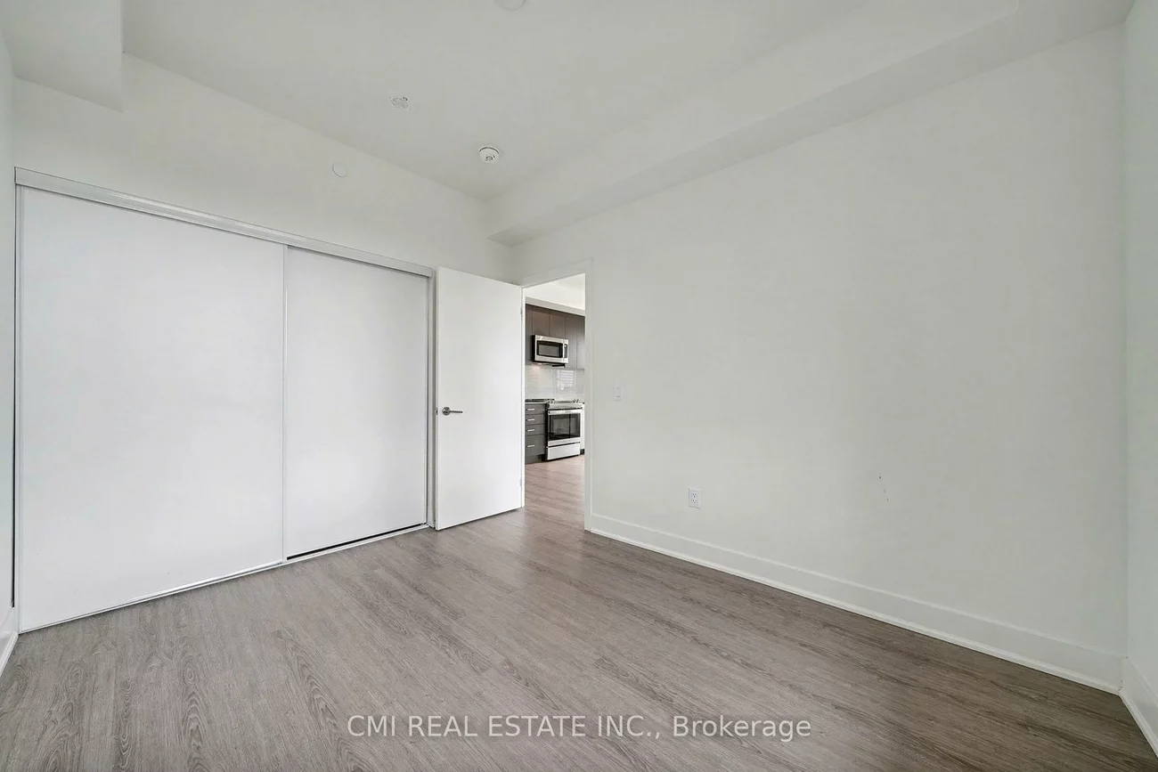 185, Deerfield, Central Newmarket, Newmarket