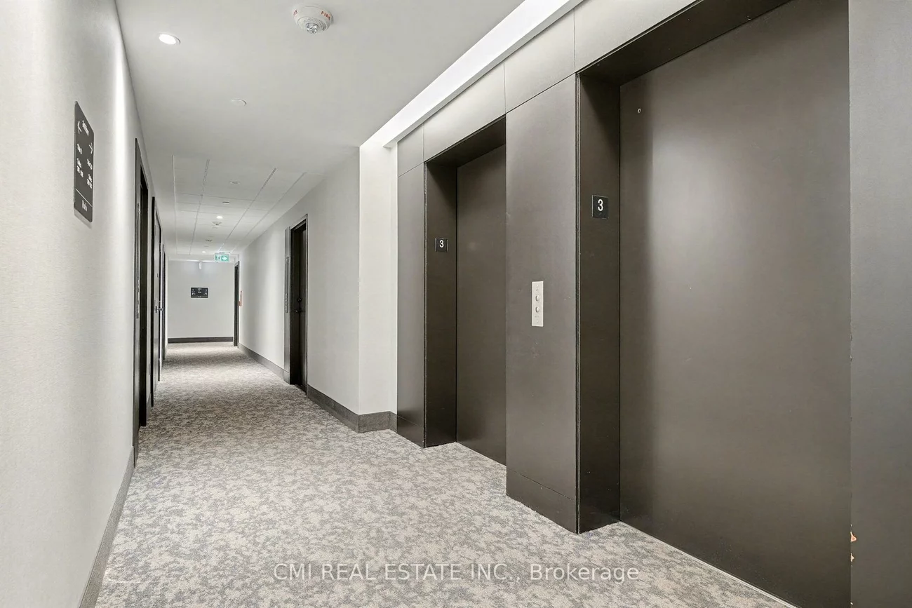 185, Deerfield, Central Newmarket, Newmarket