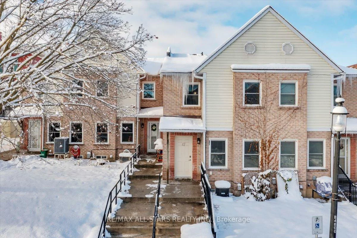 115, Main, Central Newmarket, Newmarket