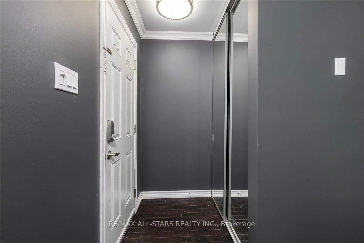 115, Main, Central Newmarket, Newmarket