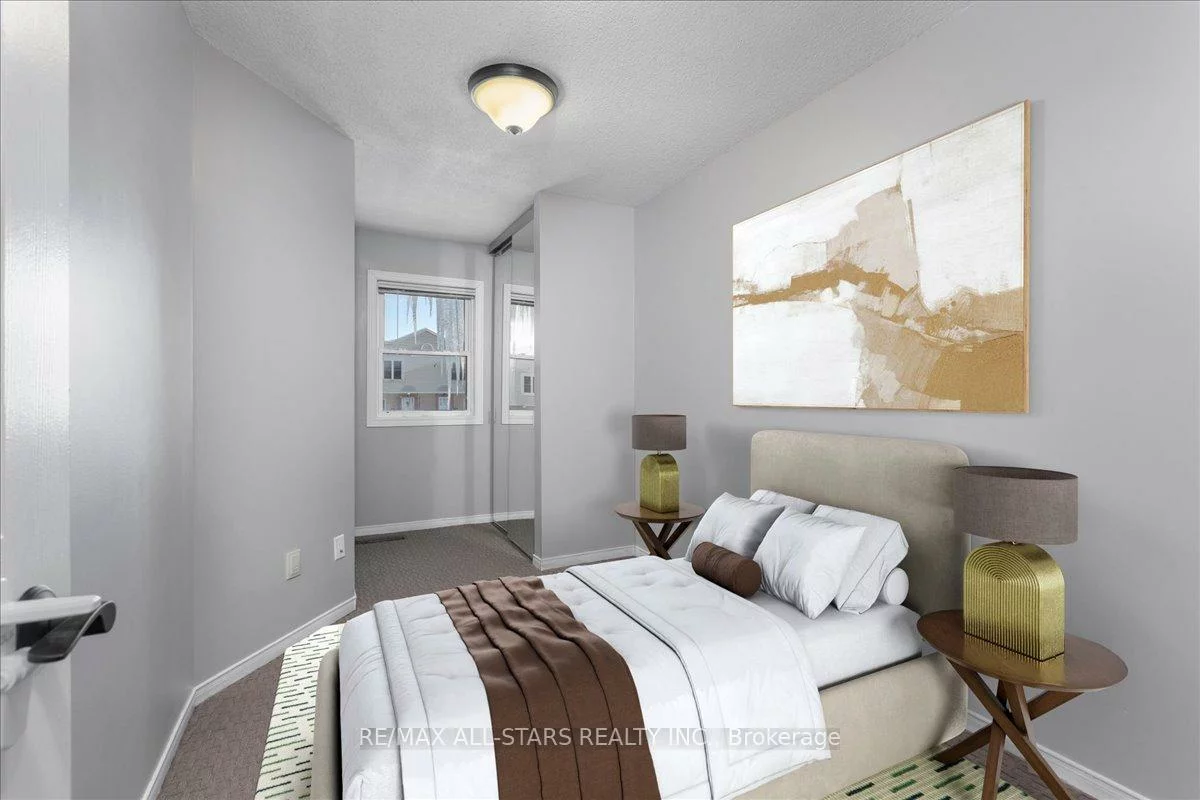 115, Main, Central Newmarket, Newmarket