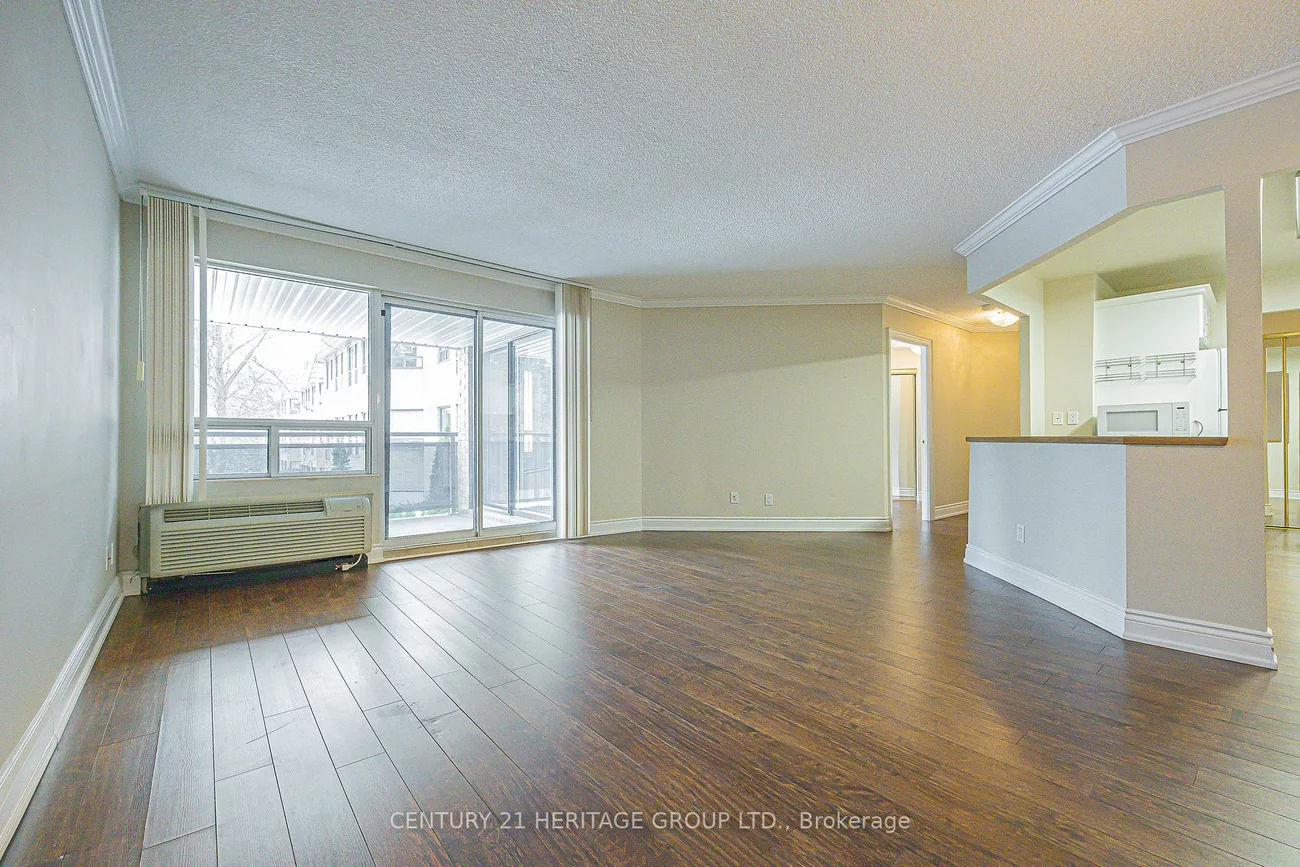 155, Main, Bristol-London, Newmarket