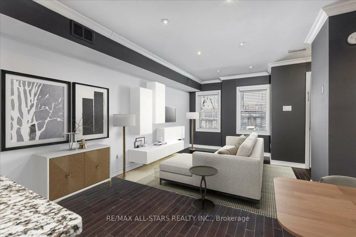 115, Main, Central Newmarket, Newmarket