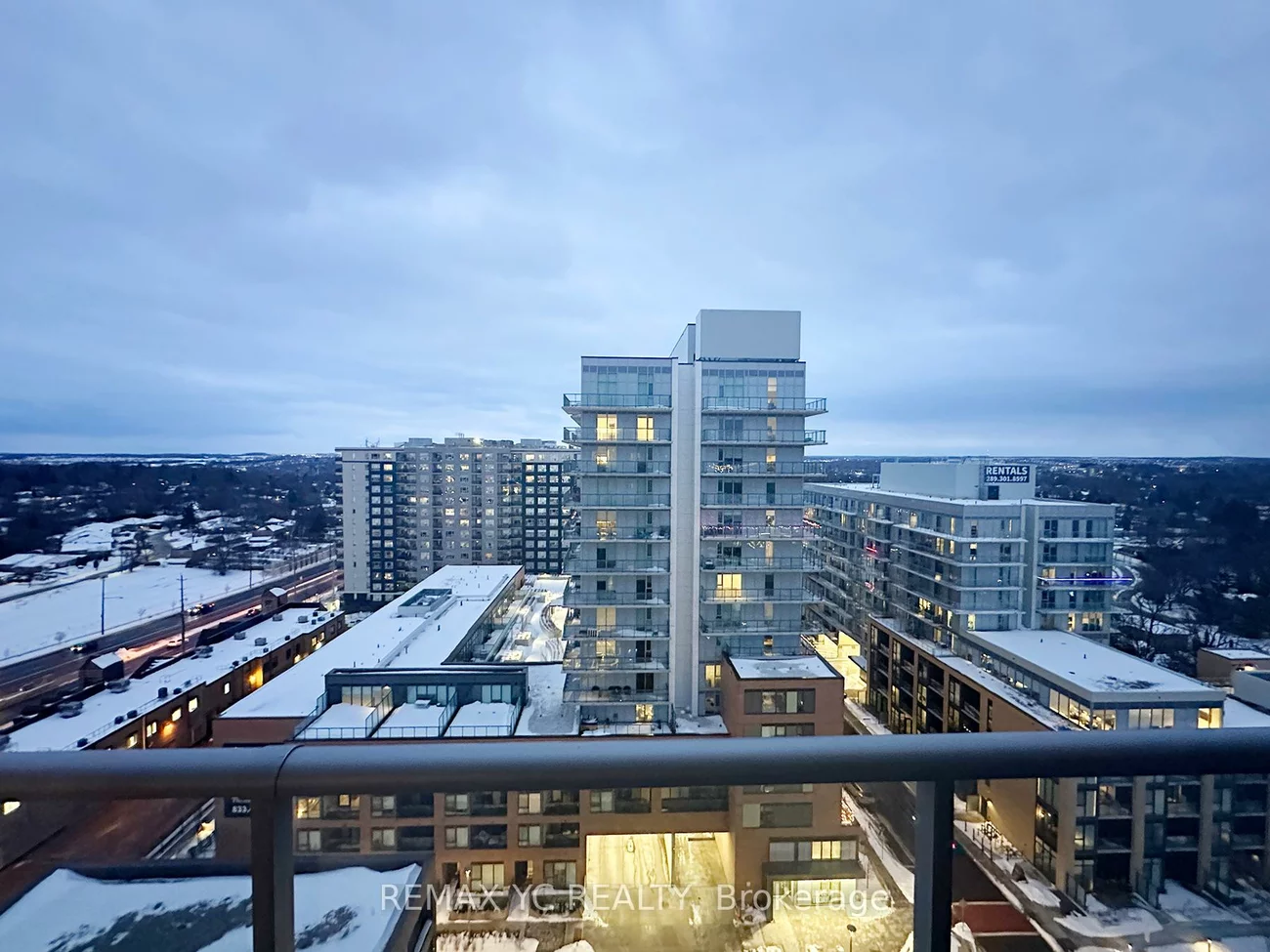 185, Deerfield, Central Newmarket, Newmarket