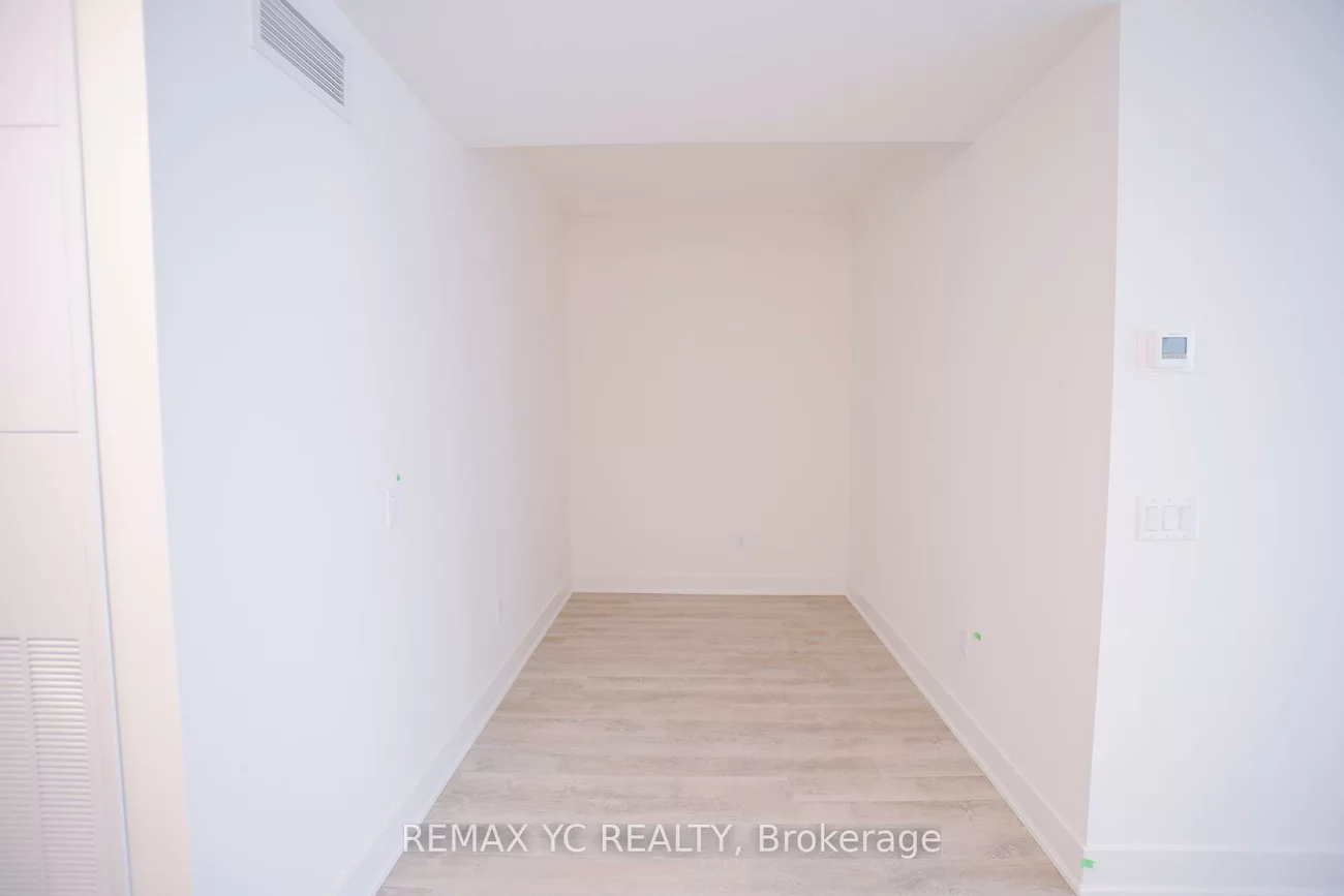 185, Deerfield, Central Newmarket, Newmarket