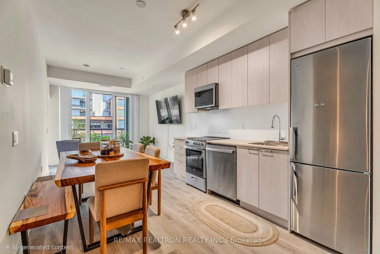 185, Deerfield, Central Newmarket, Newmarket