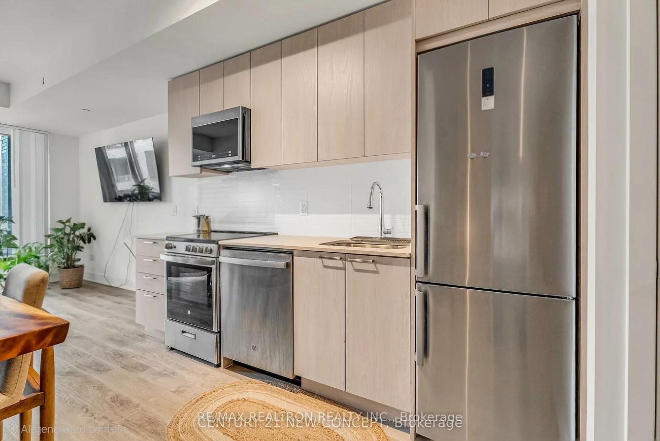 185, Deerfield, Central Newmarket, Newmarket