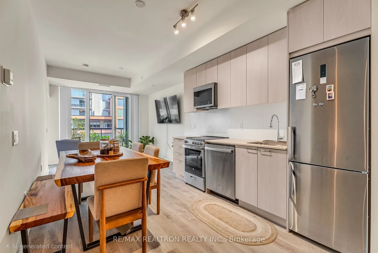 185, Deerfield, Central Newmarket, Newmarket