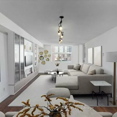 260, Davis, Central Newmarket, Newmarket