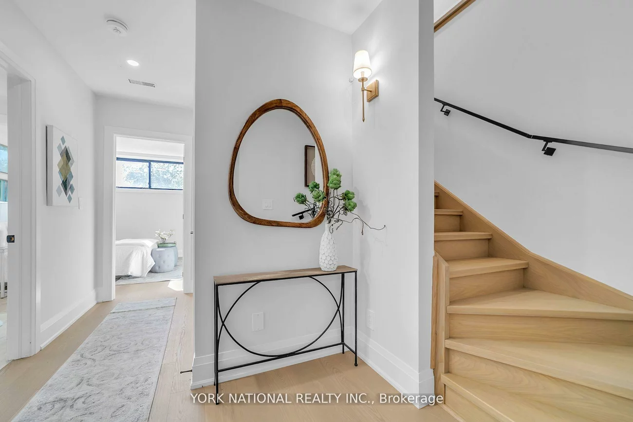 59, Charles, Central Newmarket, Newmarket