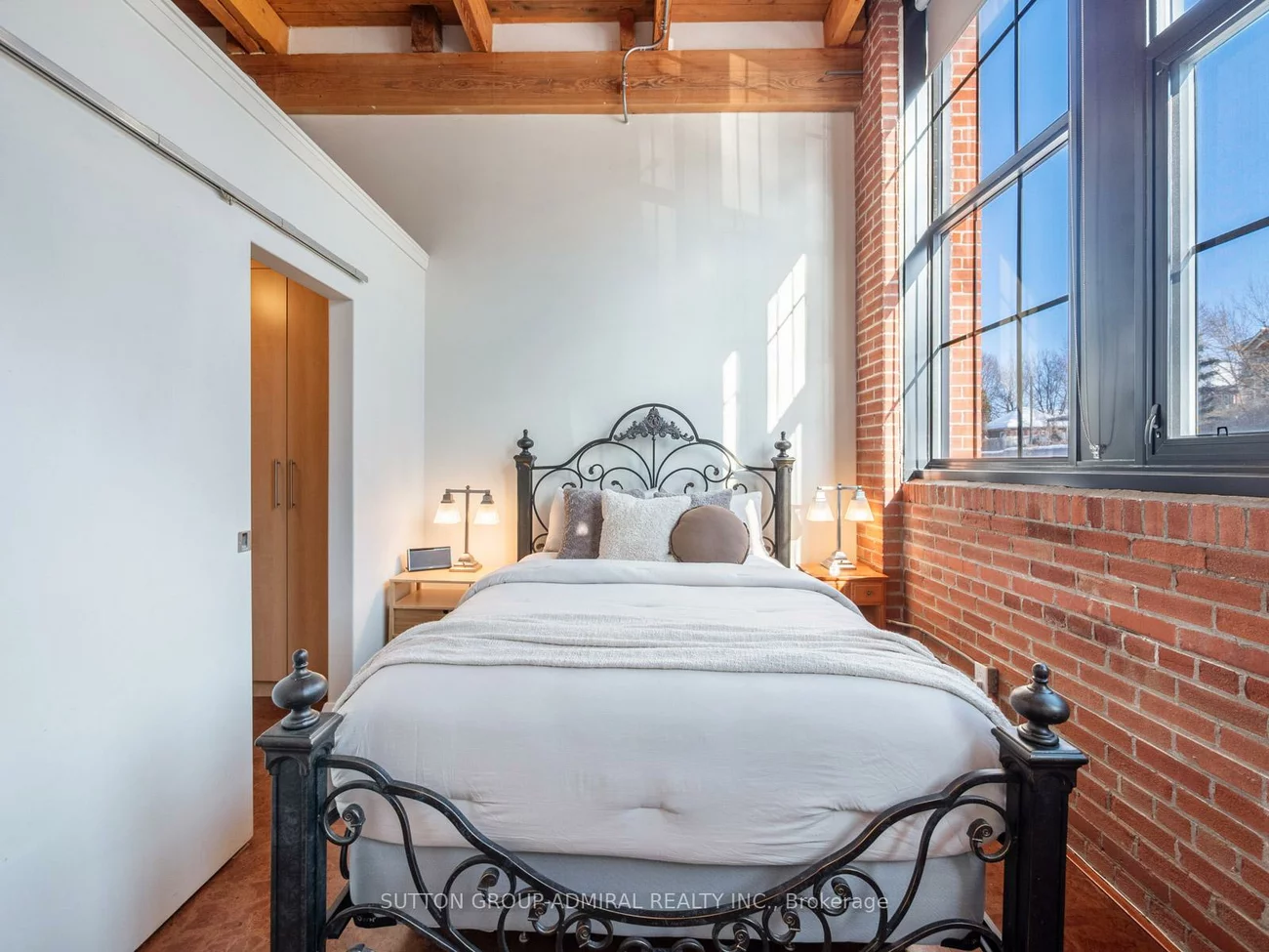 543, Timothy, Central Newmarket, Newmarket