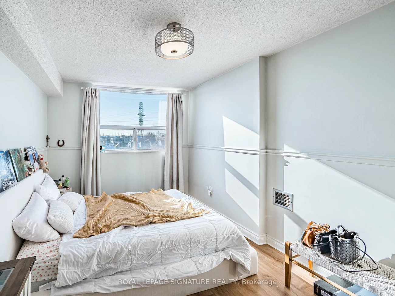 20, William Roe, Central Newmarket, Newmarket