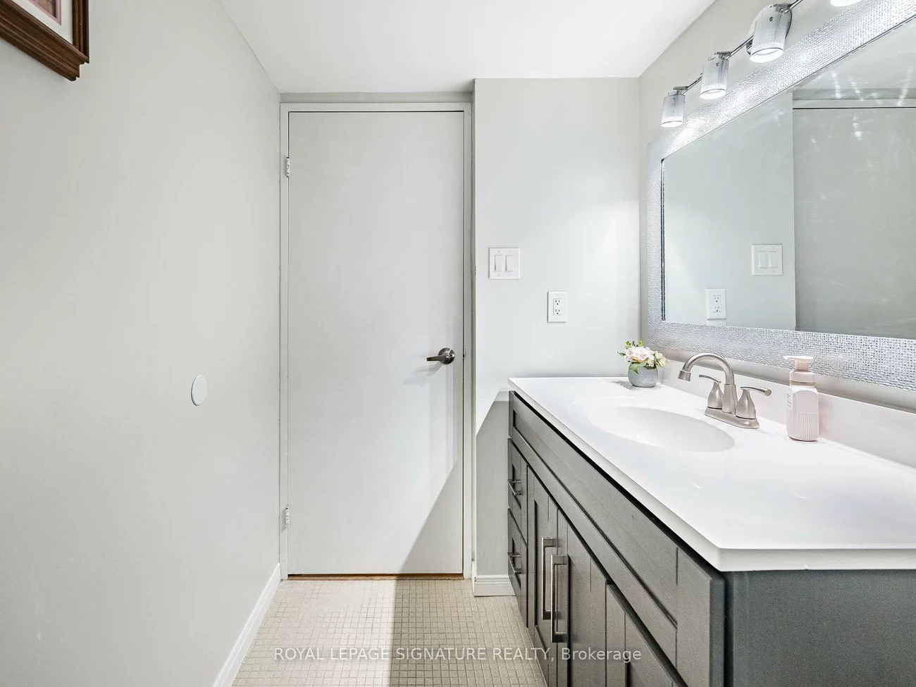 20, William Roe, Central Newmarket, Newmarket