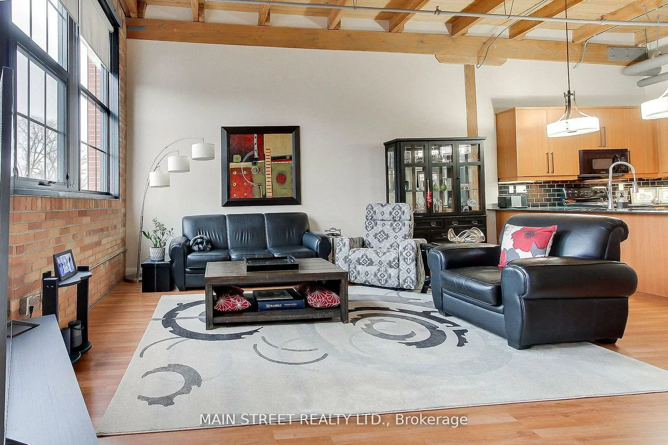 543, Timothy, Central Newmarket, Newmarket