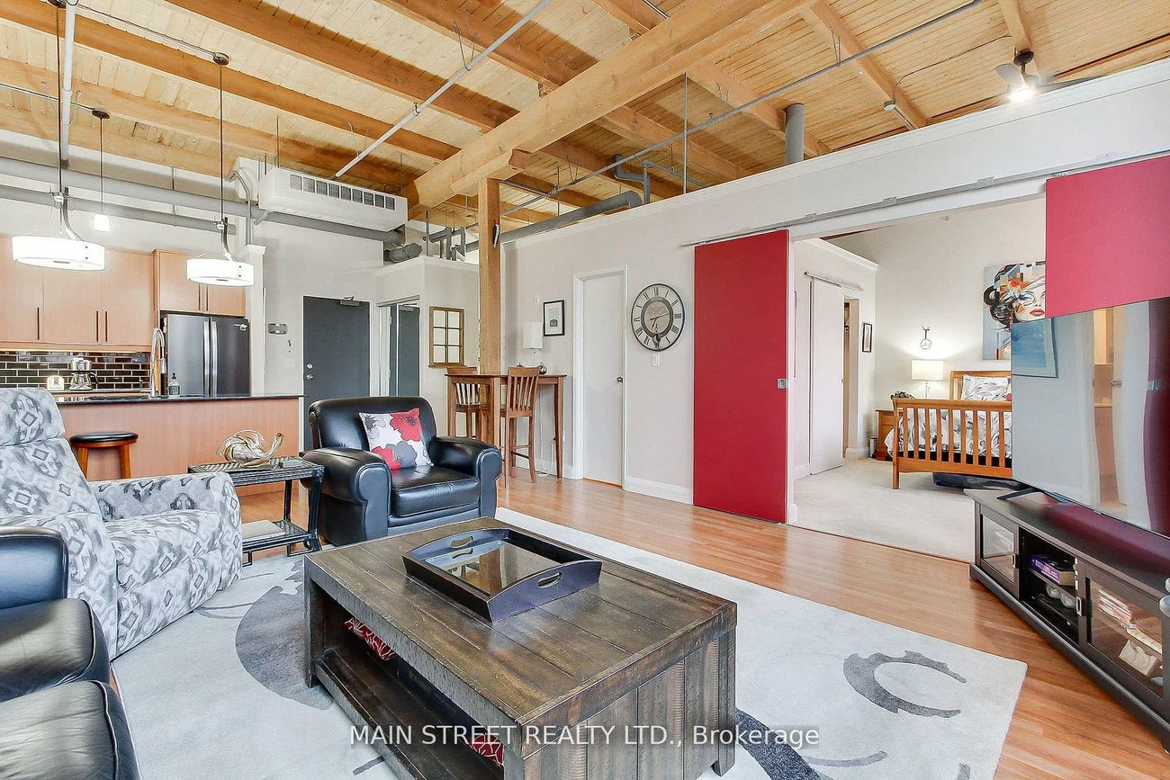 543, Timothy, Central Newmarket, Newmarket