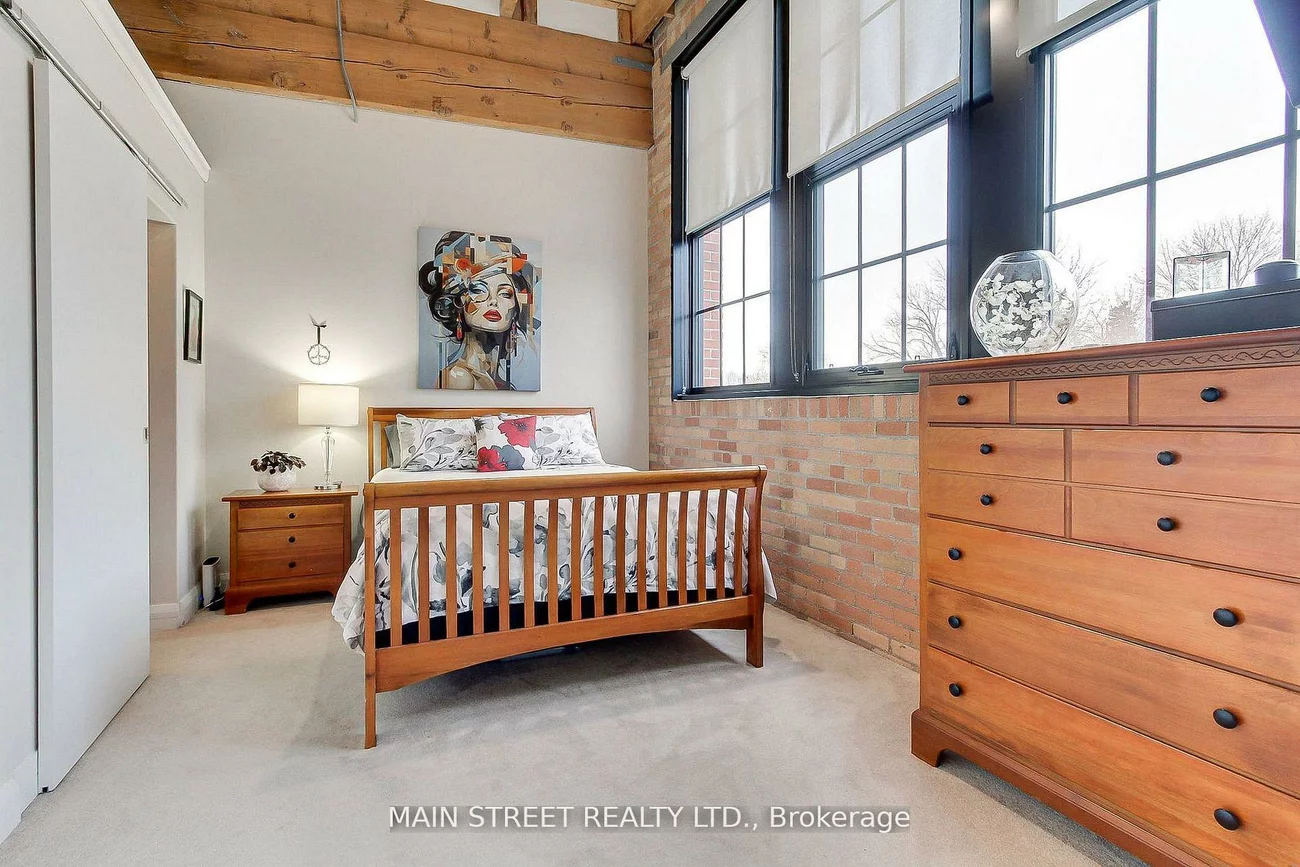 543, Timothy, Central Newmarket, Newmarket