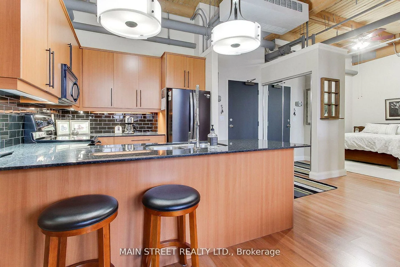 543, Timothy, Central Newmarket, Newmarket