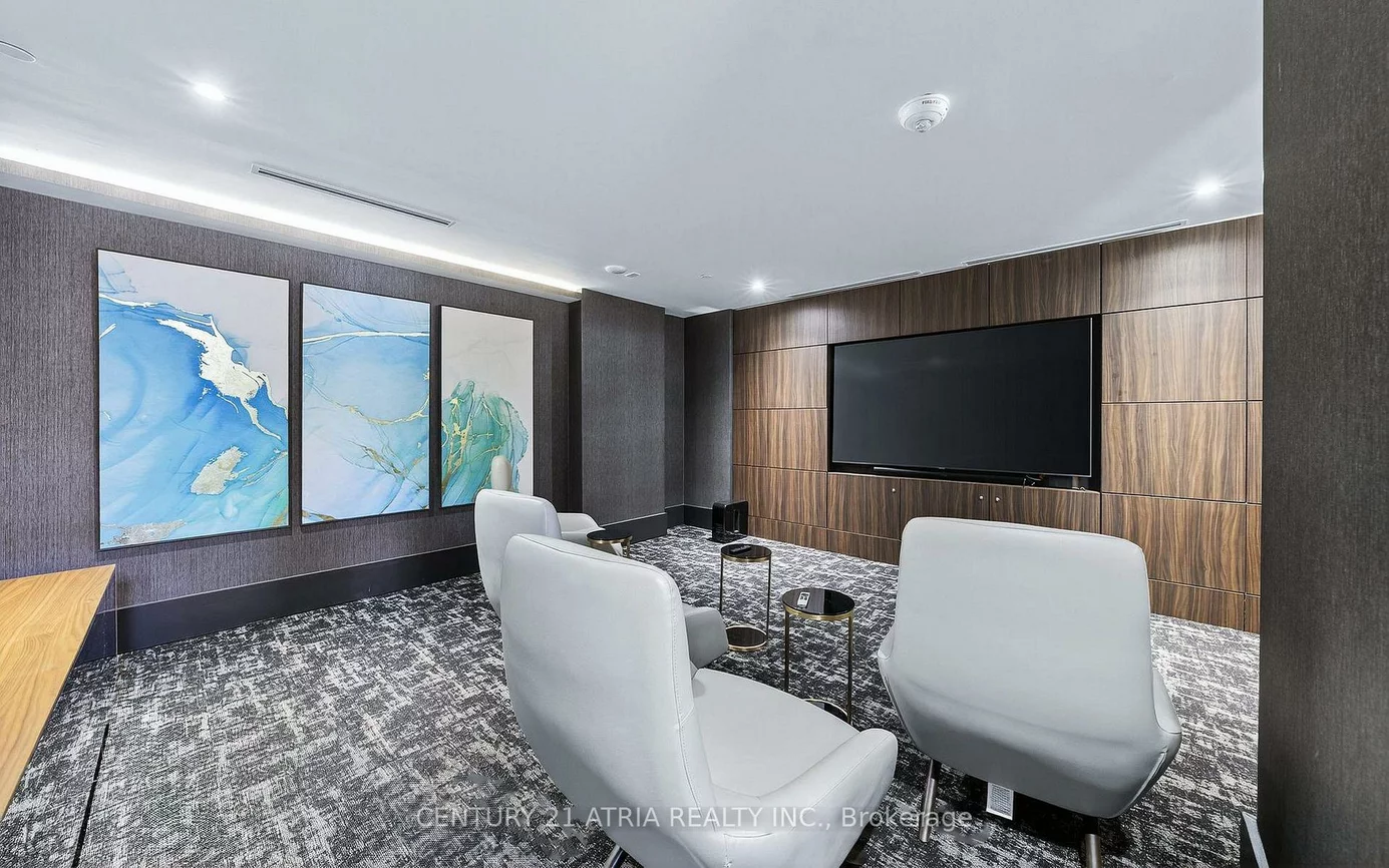 185, Deerfield, Central Newmarket, Newmarket