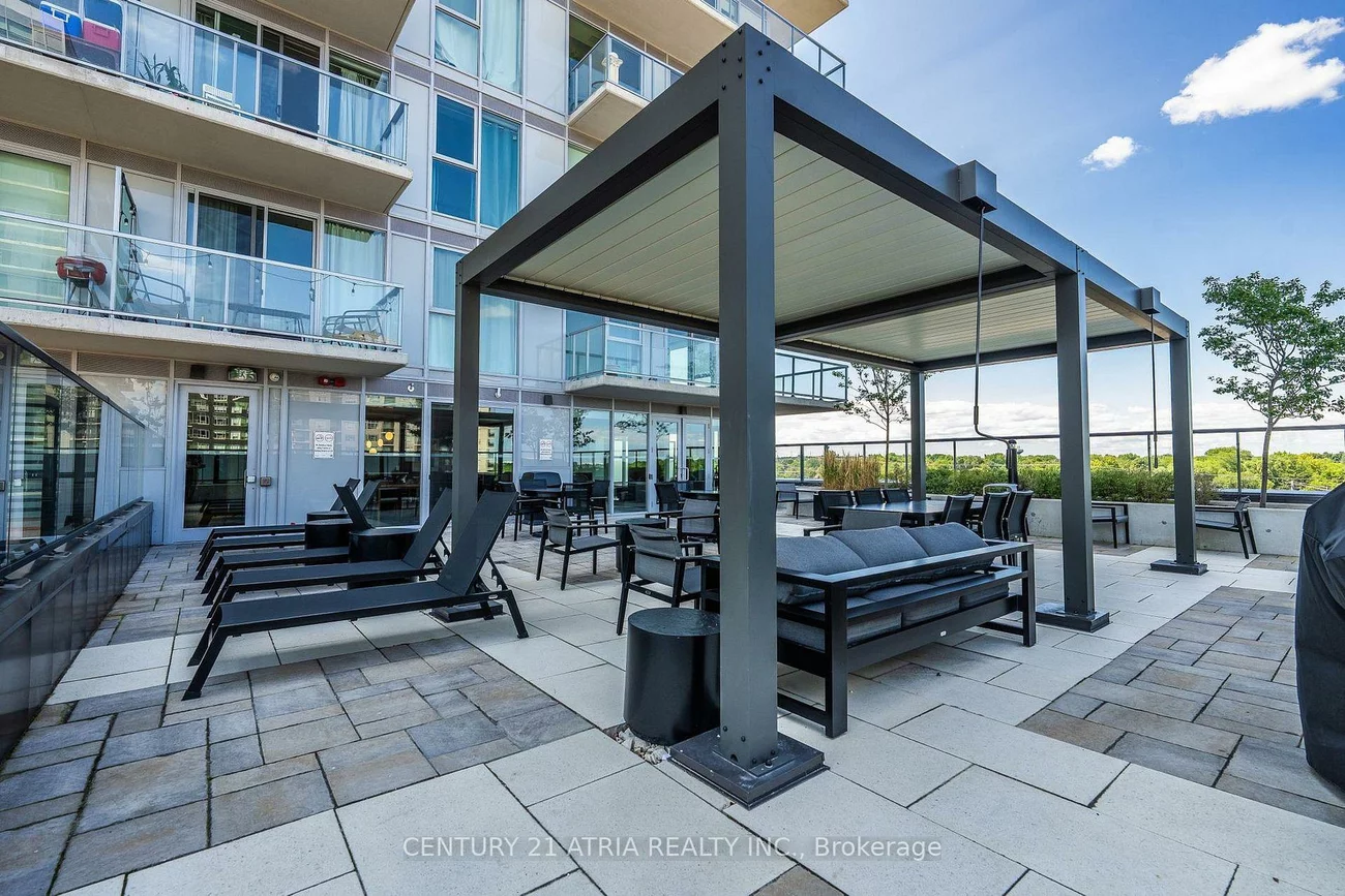 185, Deerfield, Central Newmarket, Newmarket