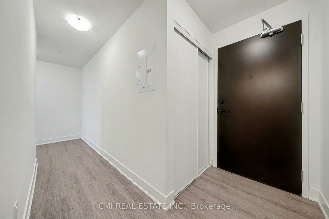 185, Deerfield, Central Newmarket, Newmarket