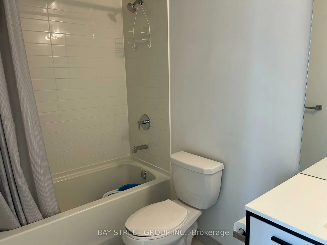 185, Deerfield, Central Newmarket, Newmarket