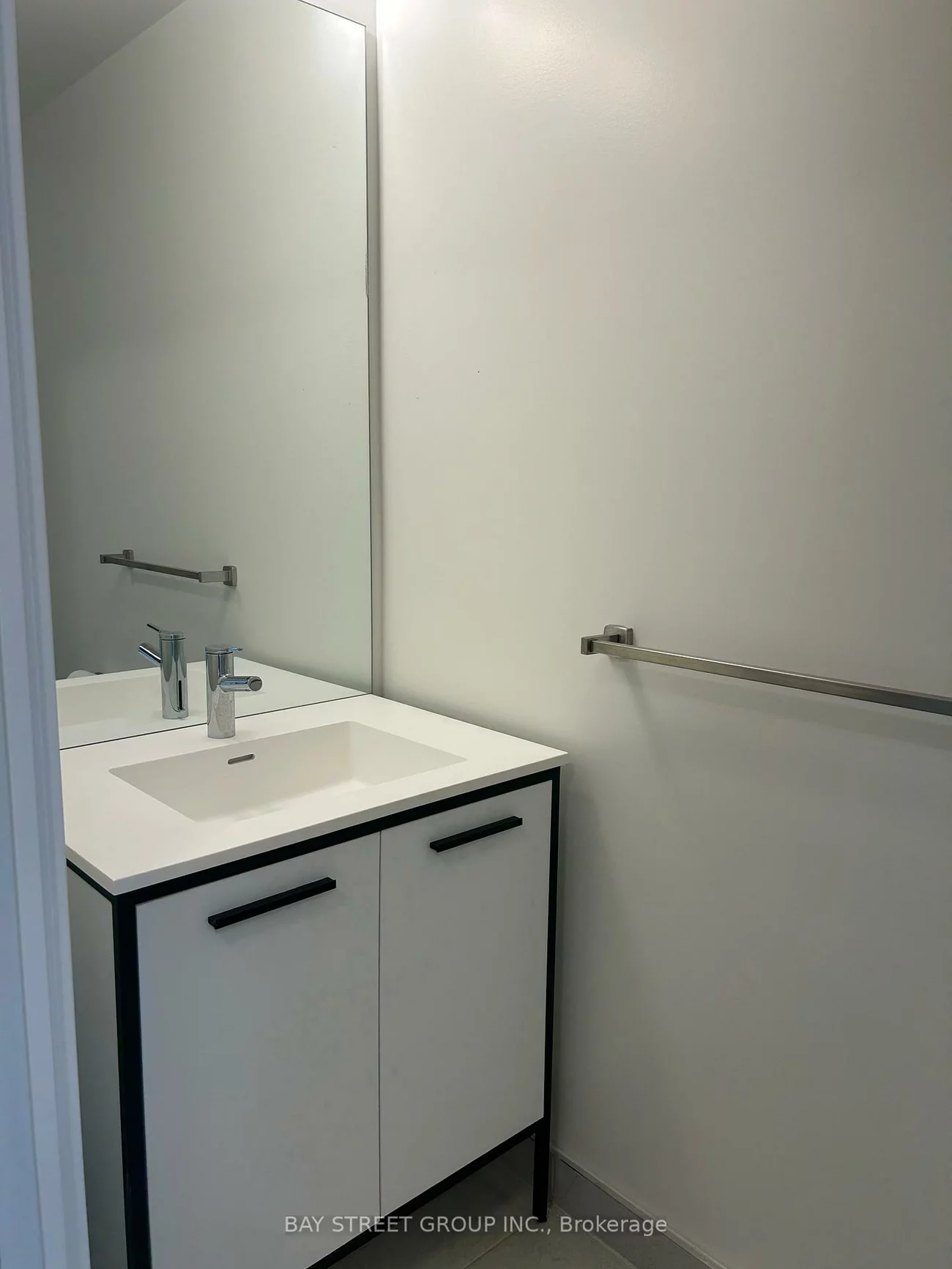 185, Deerfield, Central Newmarket, Newmarket