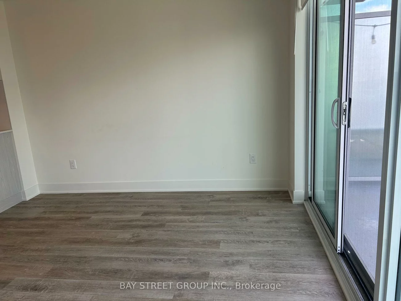 185, Deerfield, Central Newmarket, Newmarket