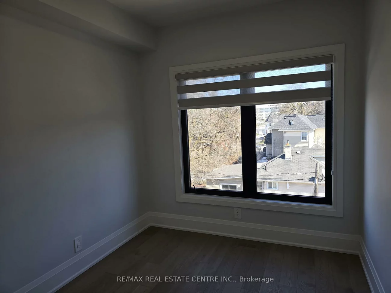 59, Charles, Central Newmarket, Newmarket