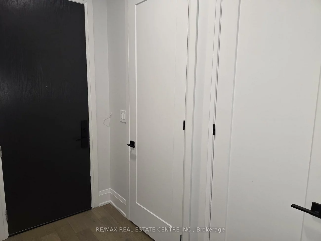 59, Charles, Central Newmarket, Newmarket