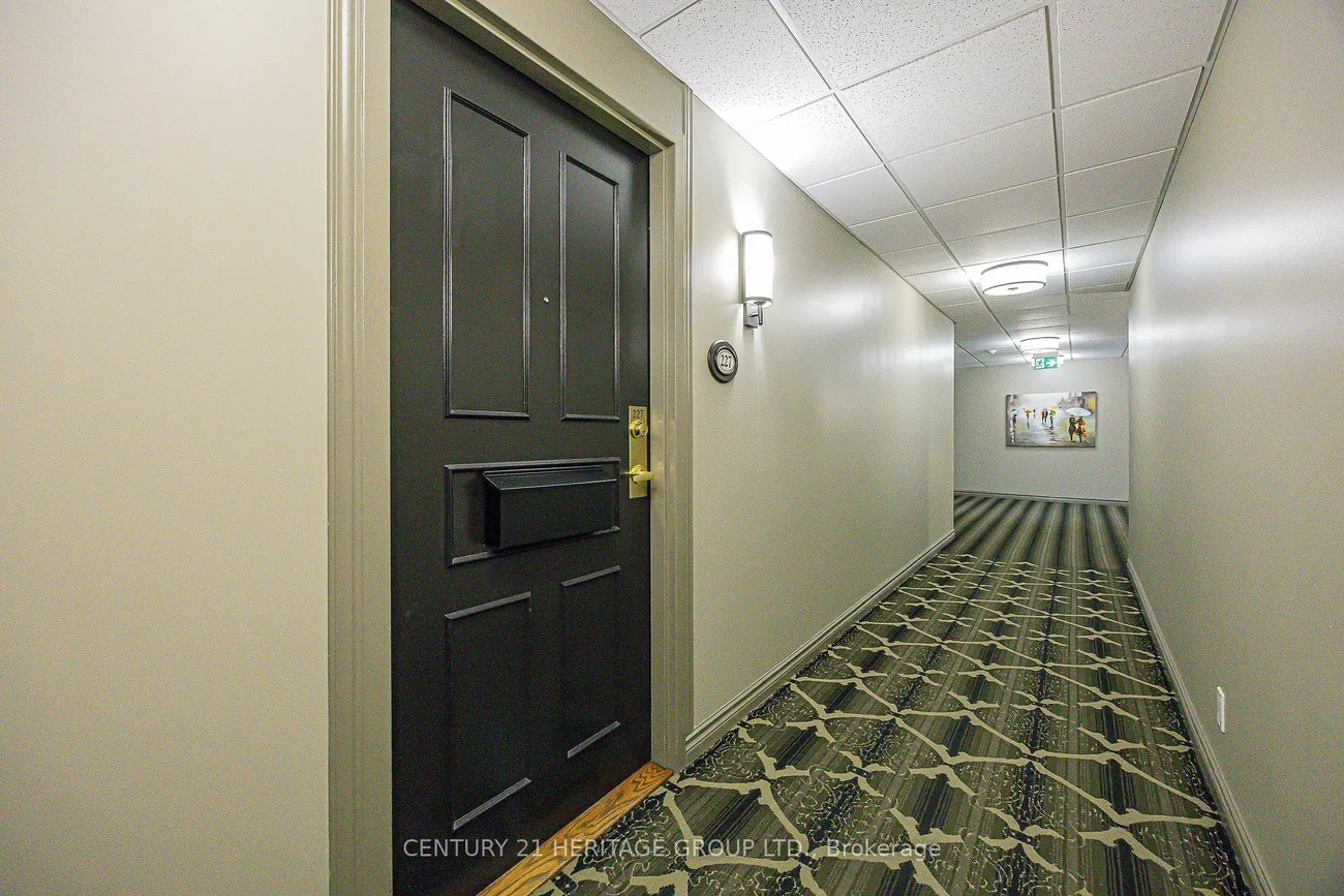 155, Main, Bristol-London, Newmarket