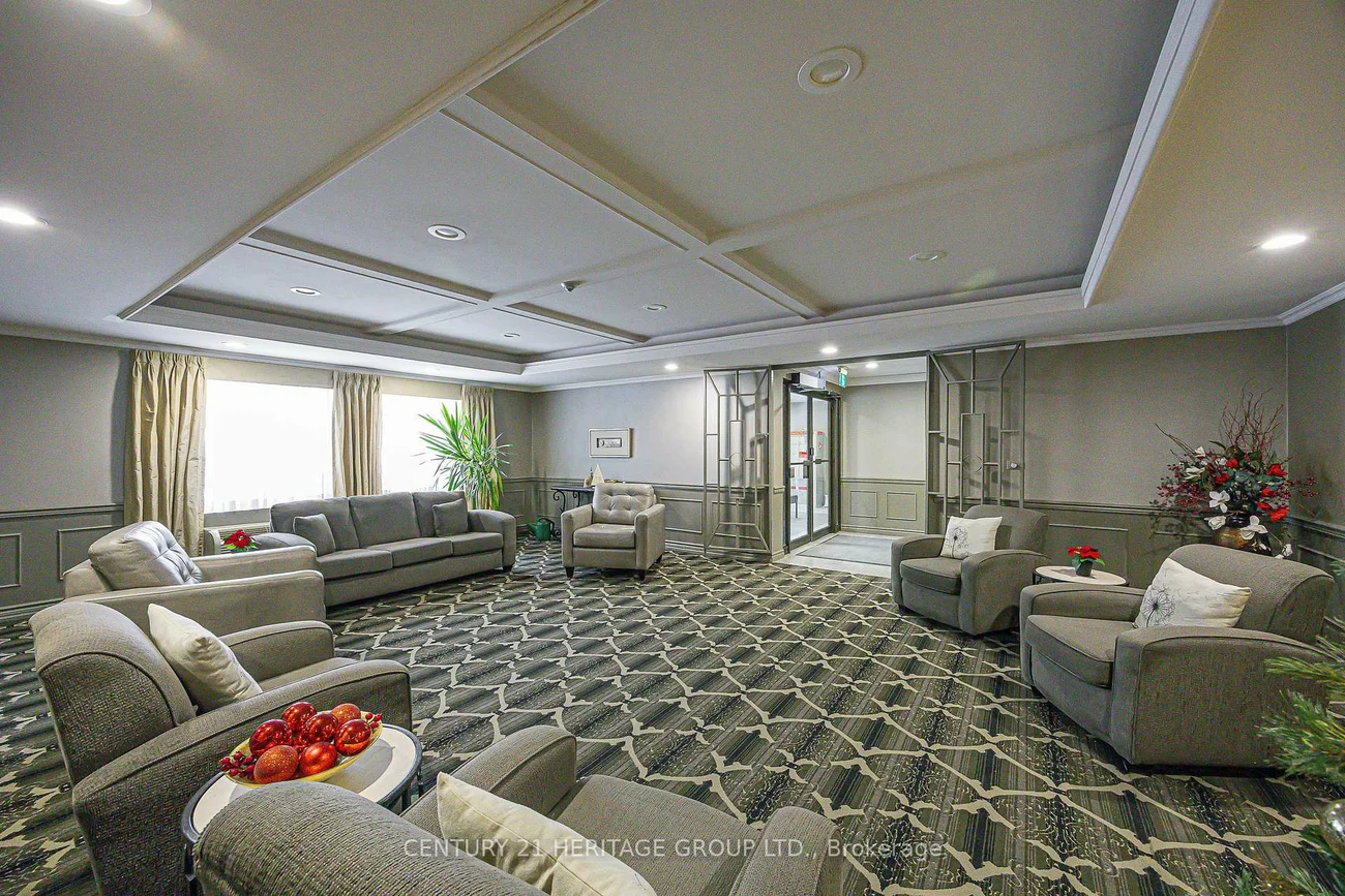 155, Main, Bristol-London, Newmarket