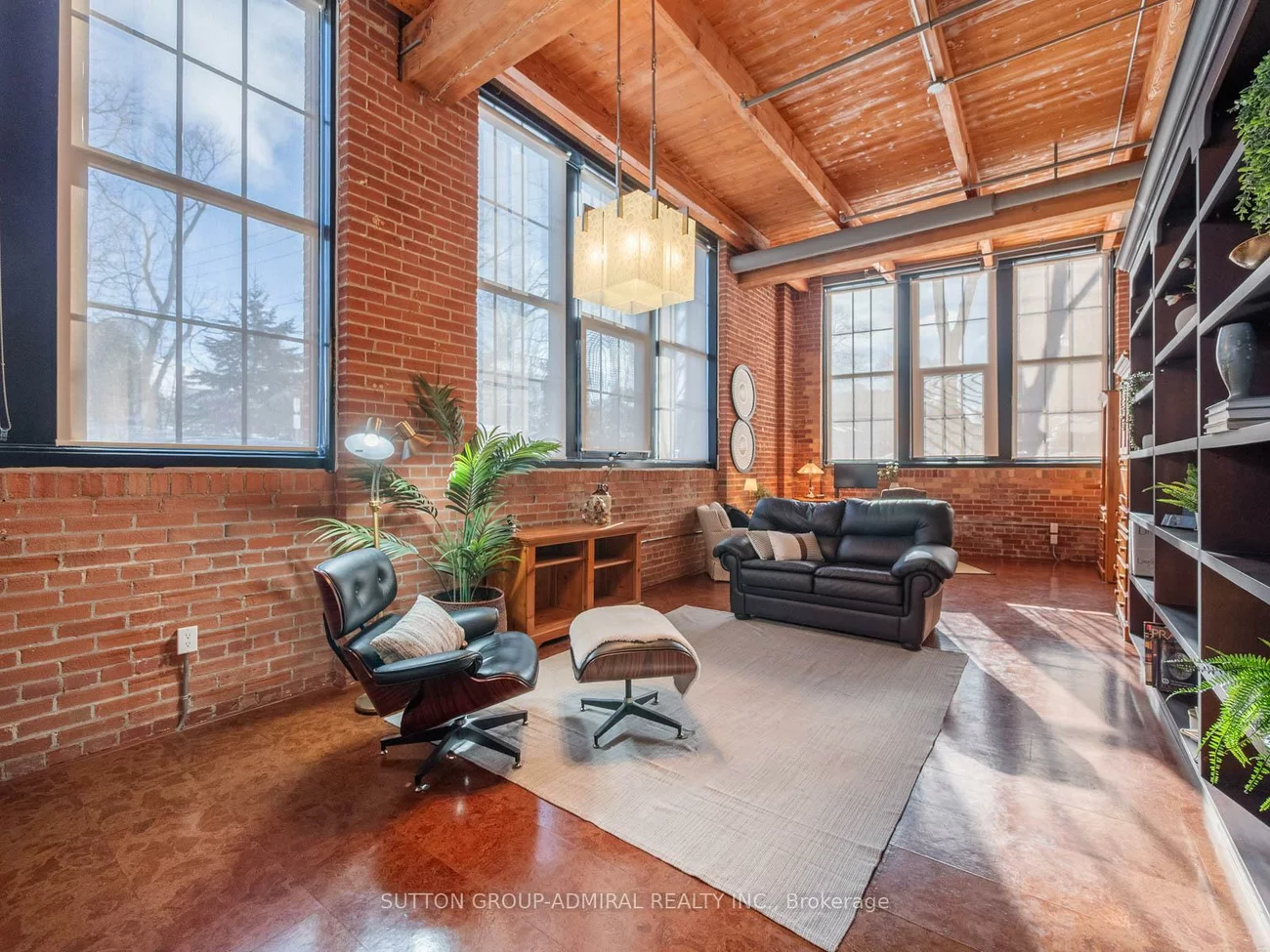 543, Timothy, Central Newmarket, Newmarket