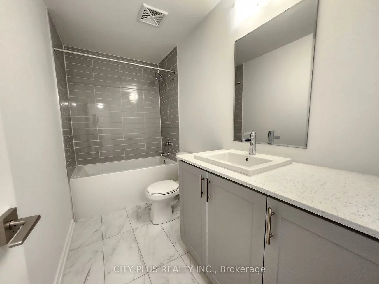 14, LYTHAM GREEN, Glenway Estates, Newmarket