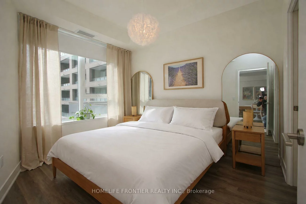 185, Deerfield, Central Newmarket, Newmarket