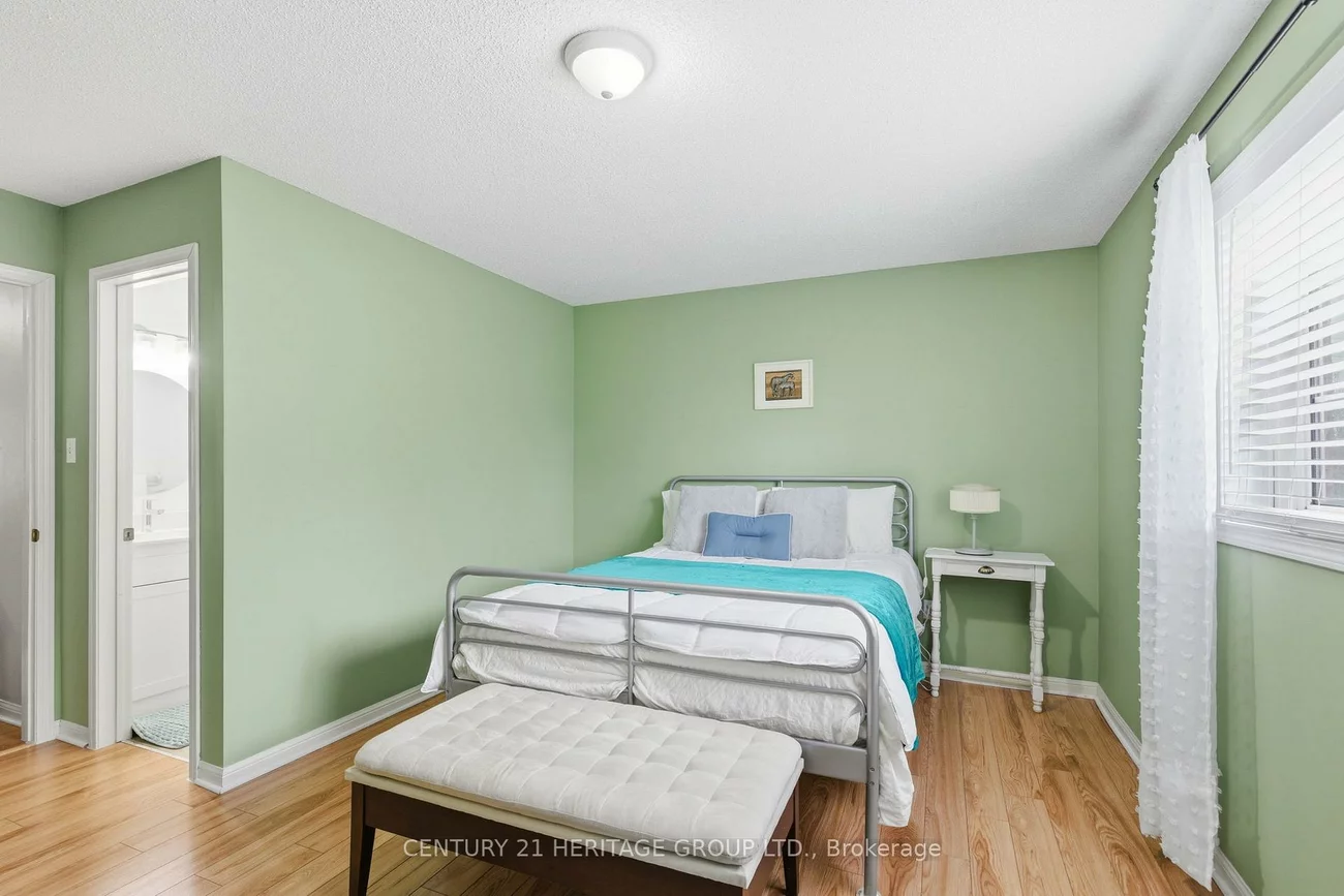 551, Tugwell, Gorham-College Manor, Newmarket