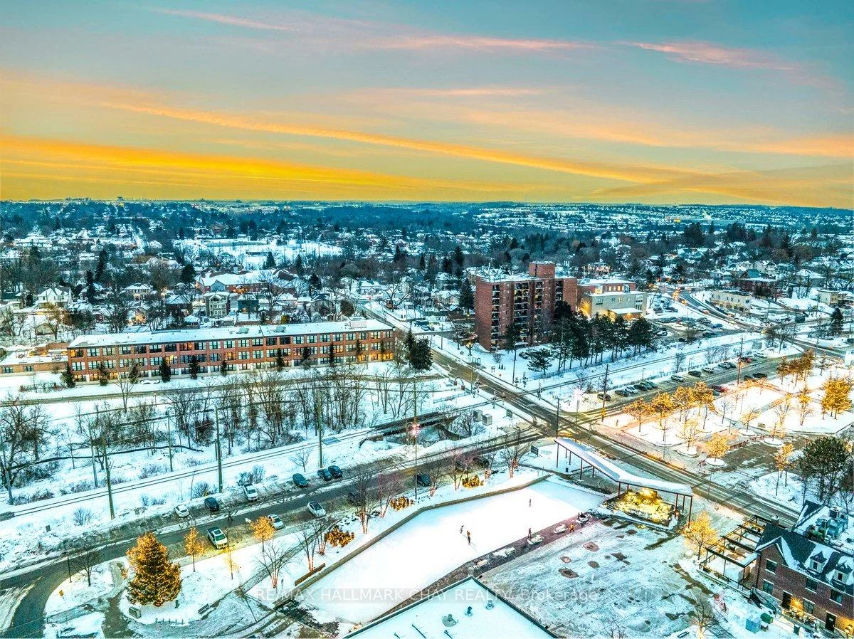 543, Timothy, Central Newmarket, Newmarket