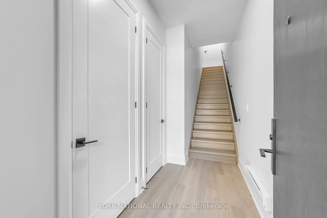 59, Charles, Central Newmarket, Newmarket