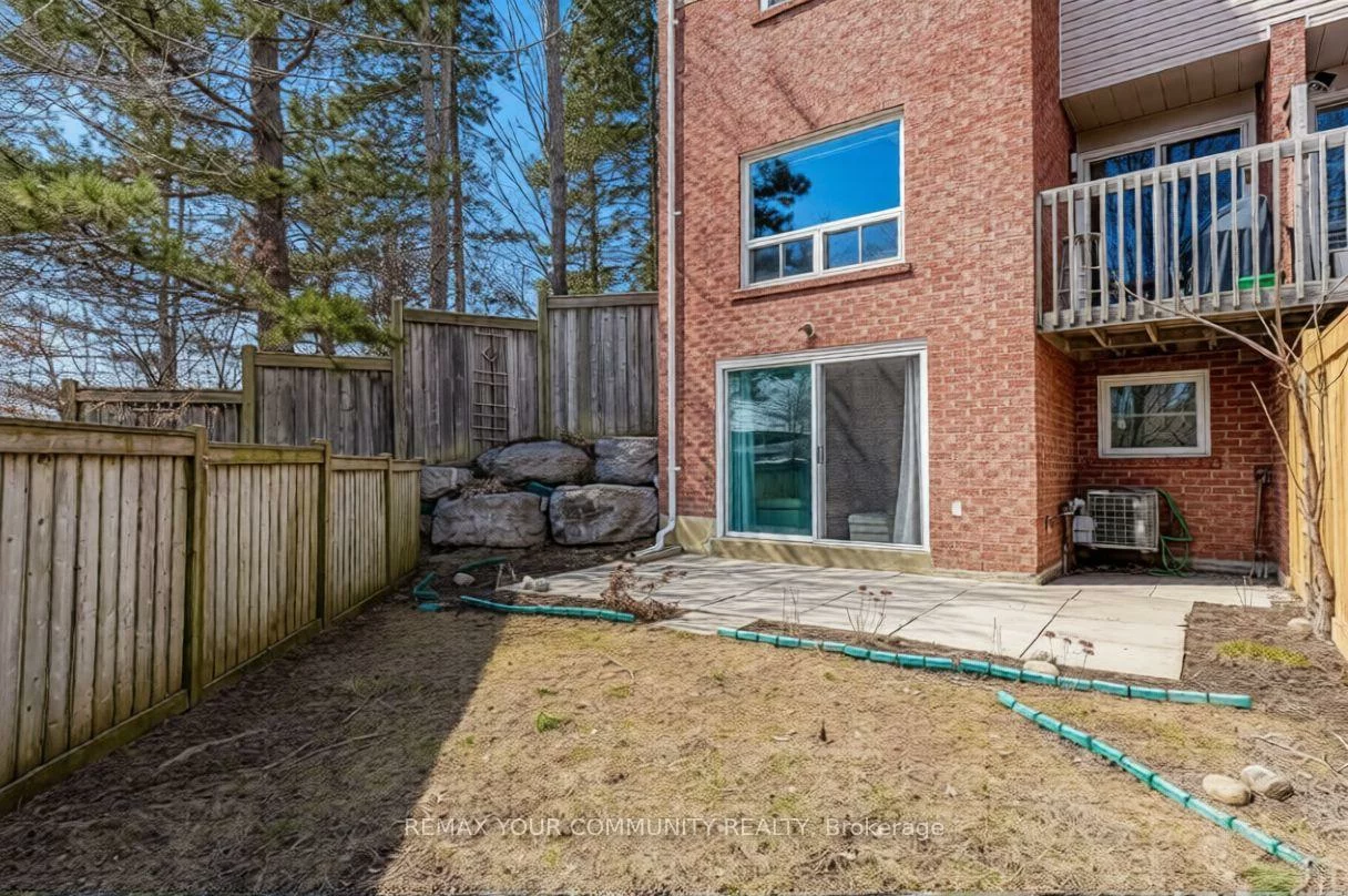 923, Caribou Valley, Armitage, Newmarket