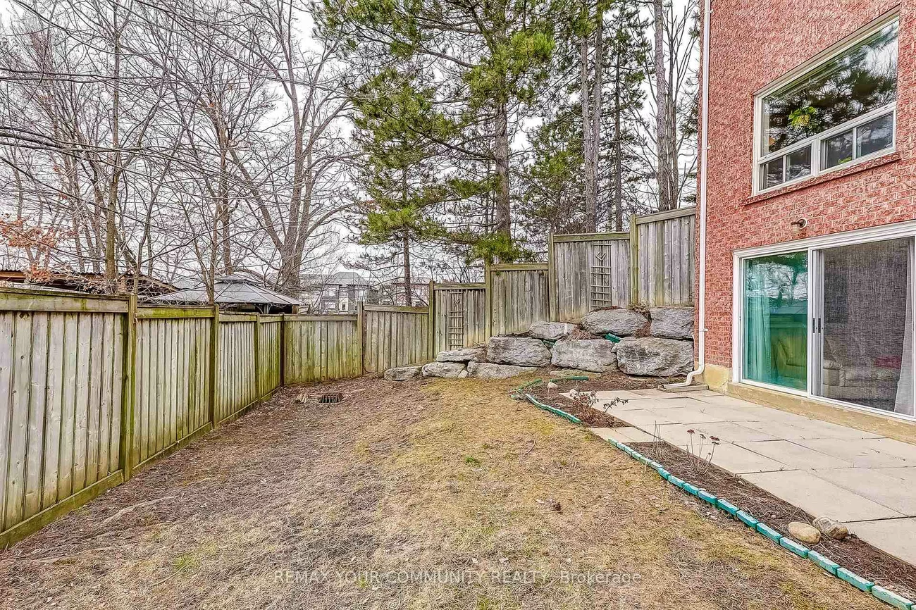 923, Caribou Valley, Armitage, Newmarket