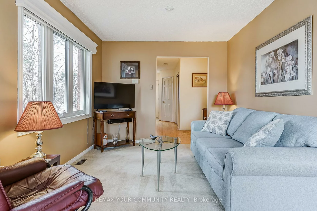 923, Caribou Valley, Armitage, Newmarket