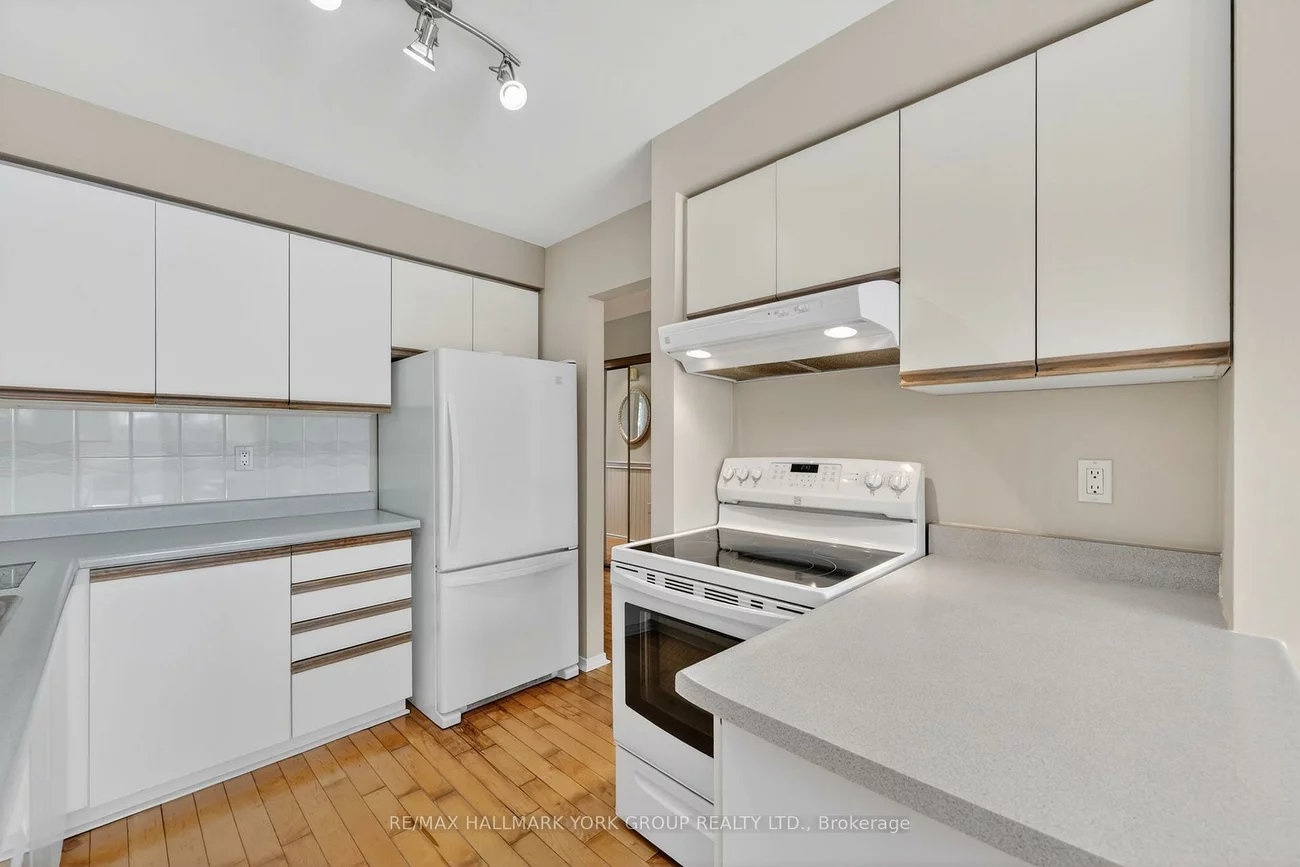 890, Caribou Valley, Armitage, Newmarket