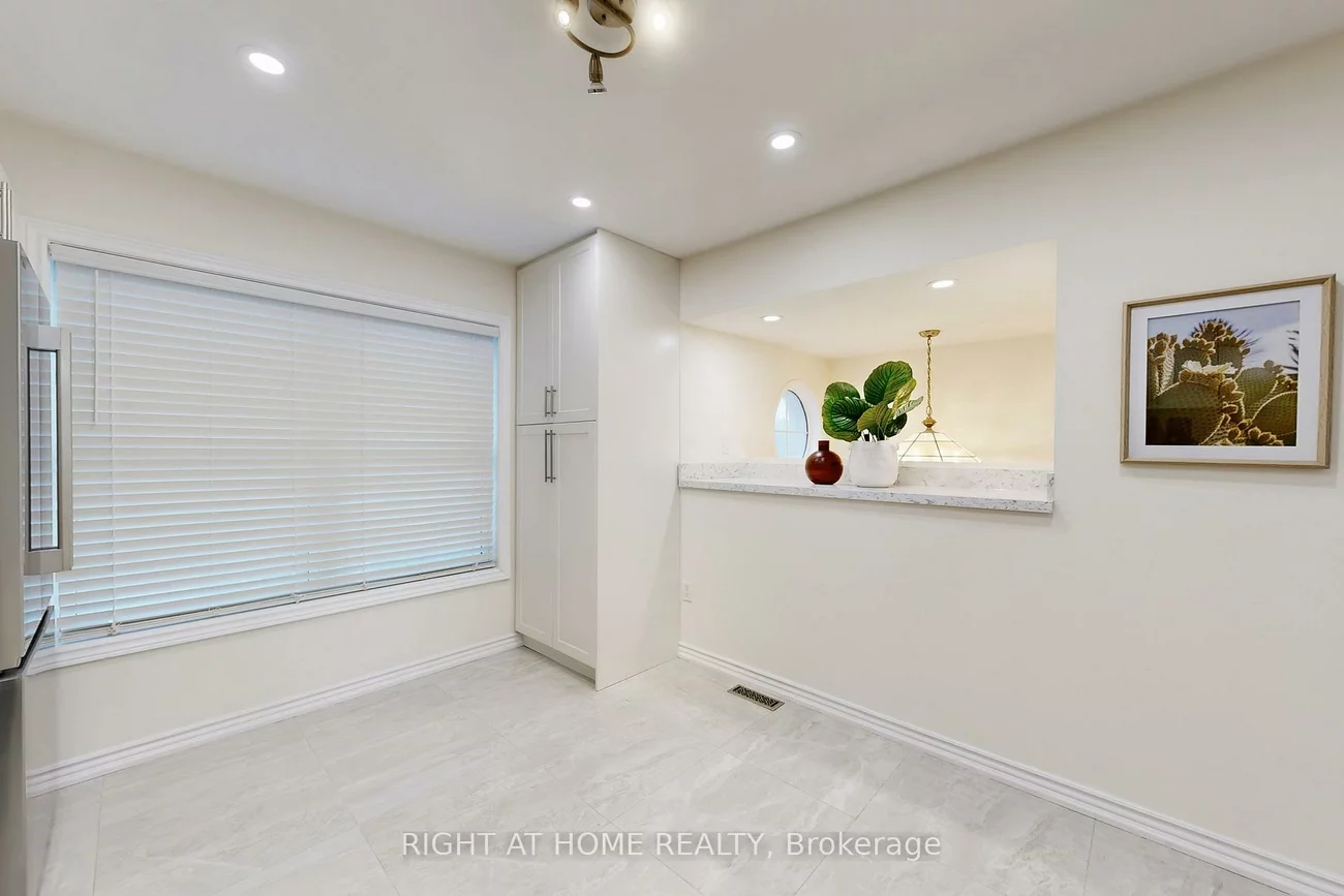 18, Brandy Lane, Central Newmarket, Newmarket