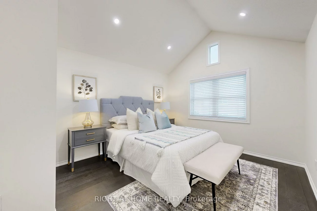 18, Brandy Lane, Central Newmarket, Newmarket