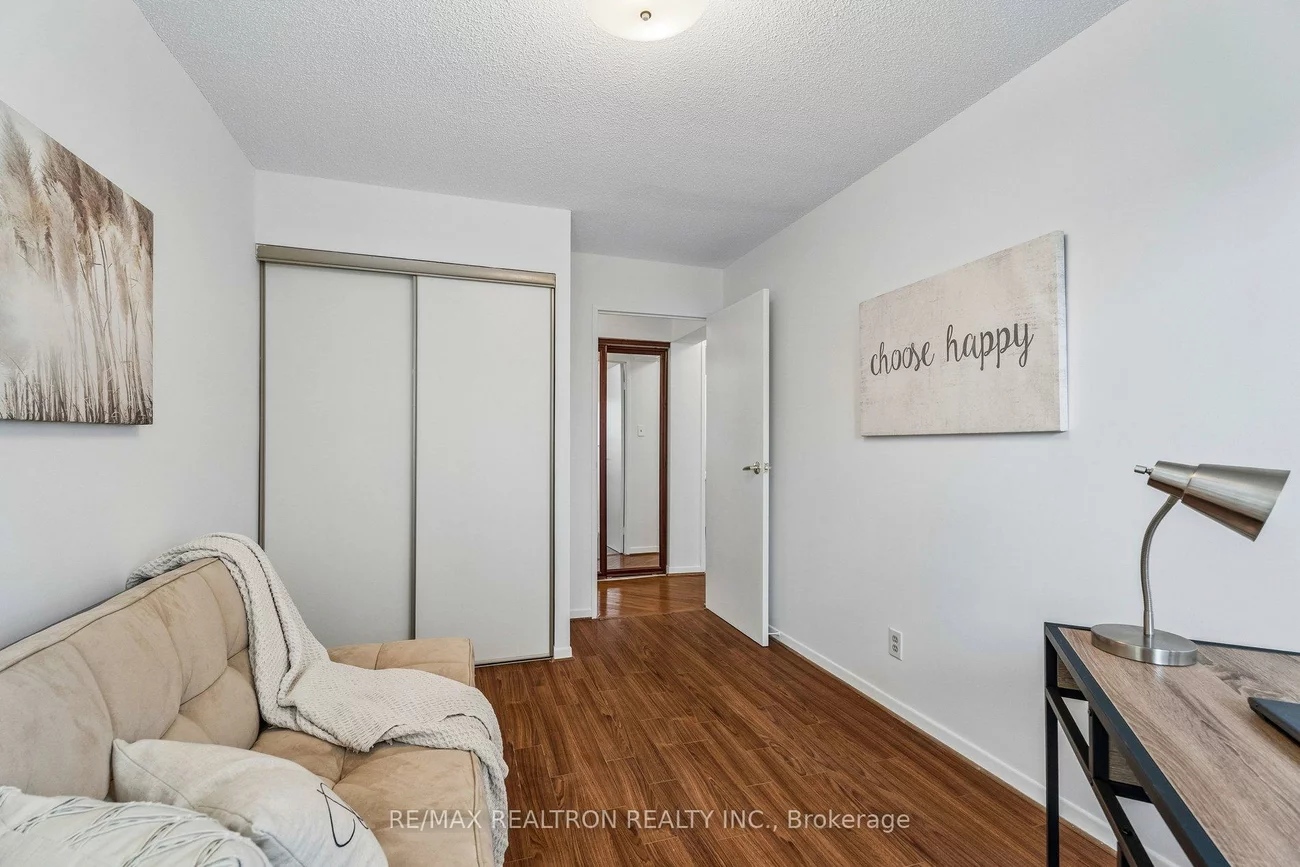 155, Main, Bristol-London, Newmarket