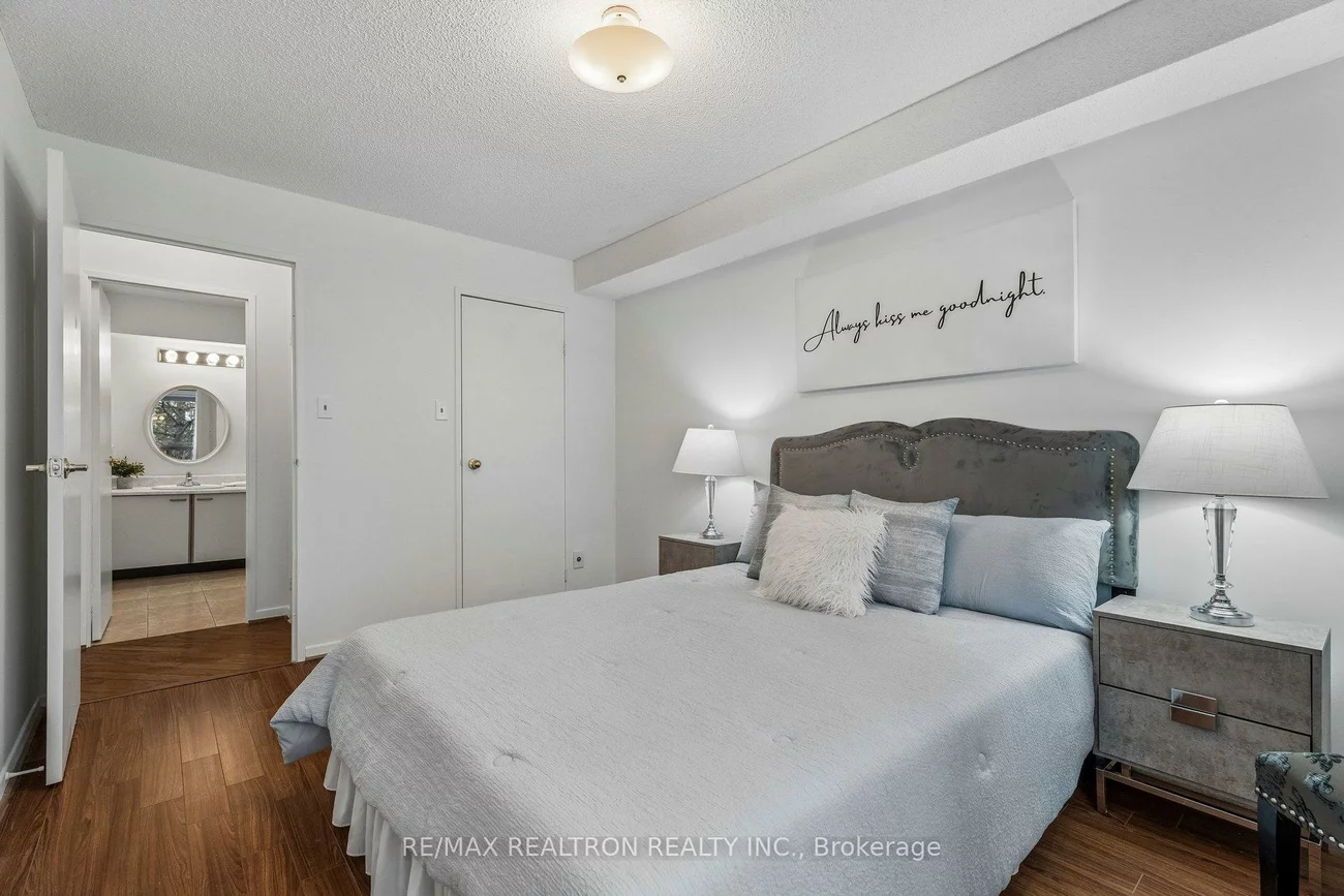 155, Main, Bristol-London, Newmarket