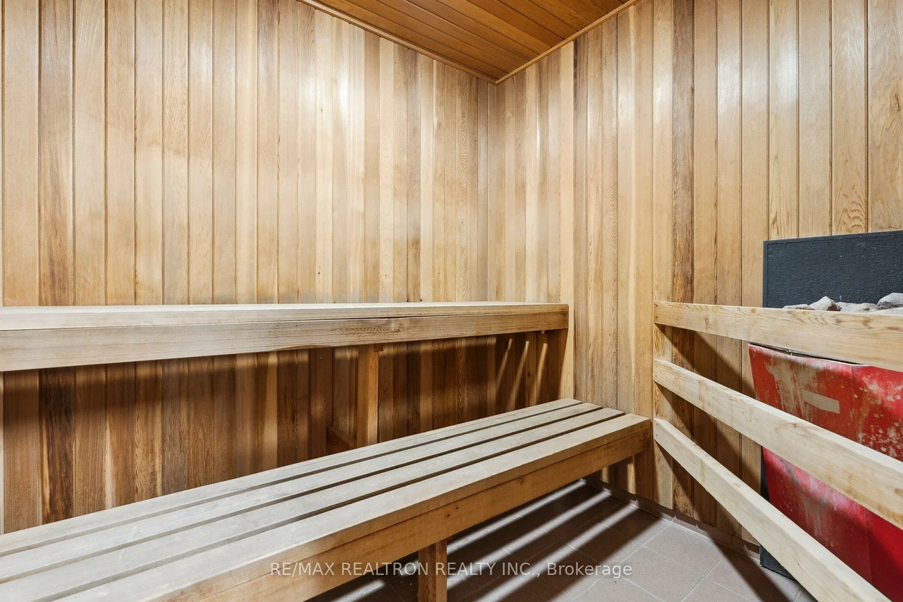 155, Main, Bristol-London, Newmarket