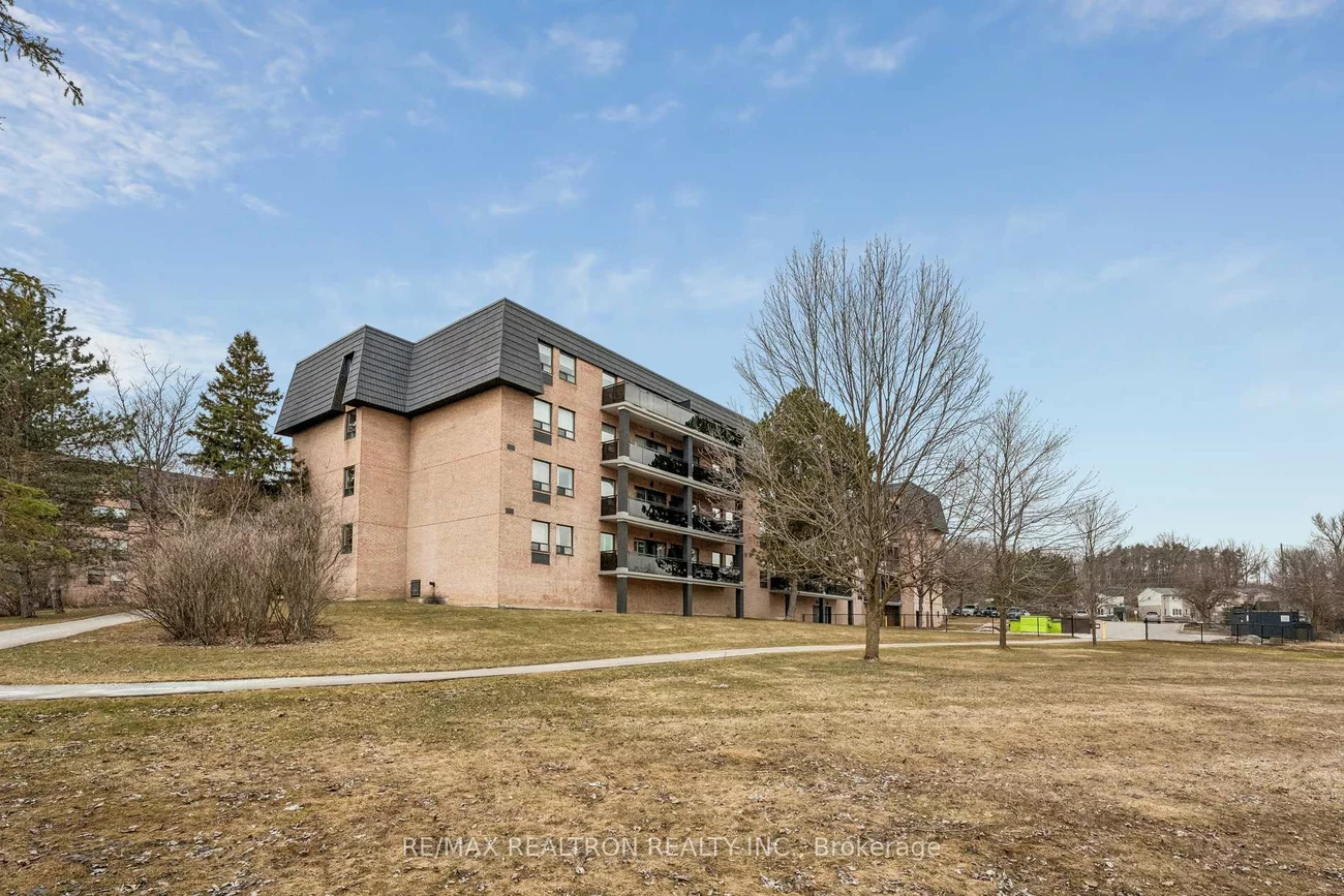 155, Main, Bristol-London, Newmarket