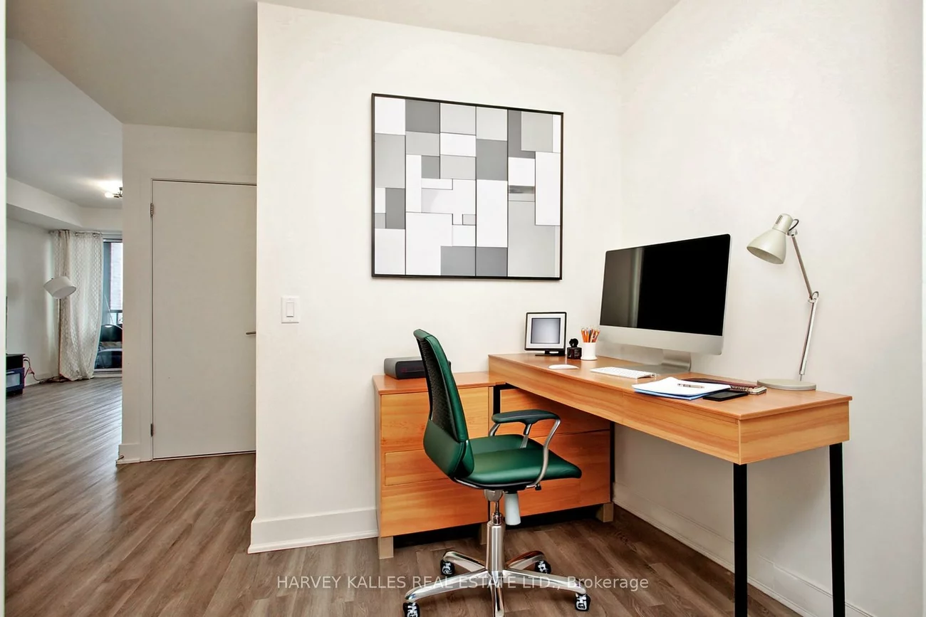 185, Deerfield, Central Newmarket, Newmarket