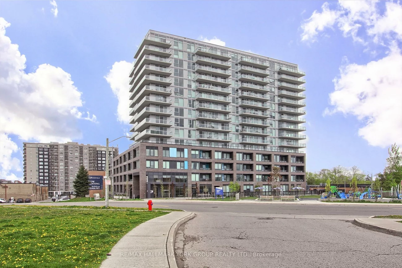 185, Deerfield, Central Newmarket, Newmarket