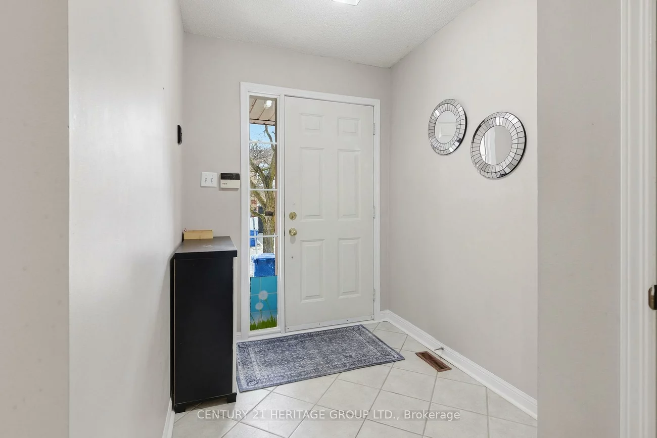 551, Tugwell, Gorham-College Manor, Newmarket